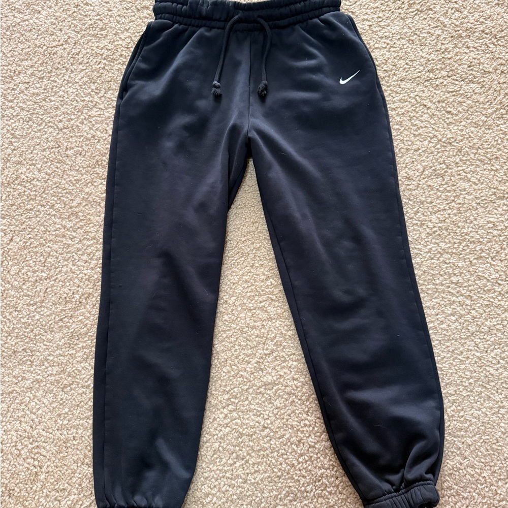 Nike Therma-Fit Training Women’s Jogger Pants